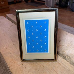 372. Vintage Avon Gift Decorative Brass 5x7 Picture Photo Frame